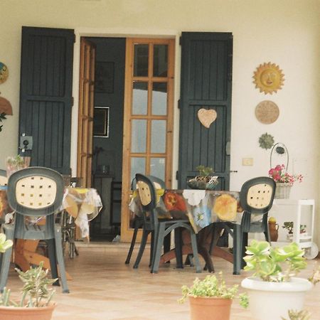 Villa Adelina サッロク エクステリア 写真